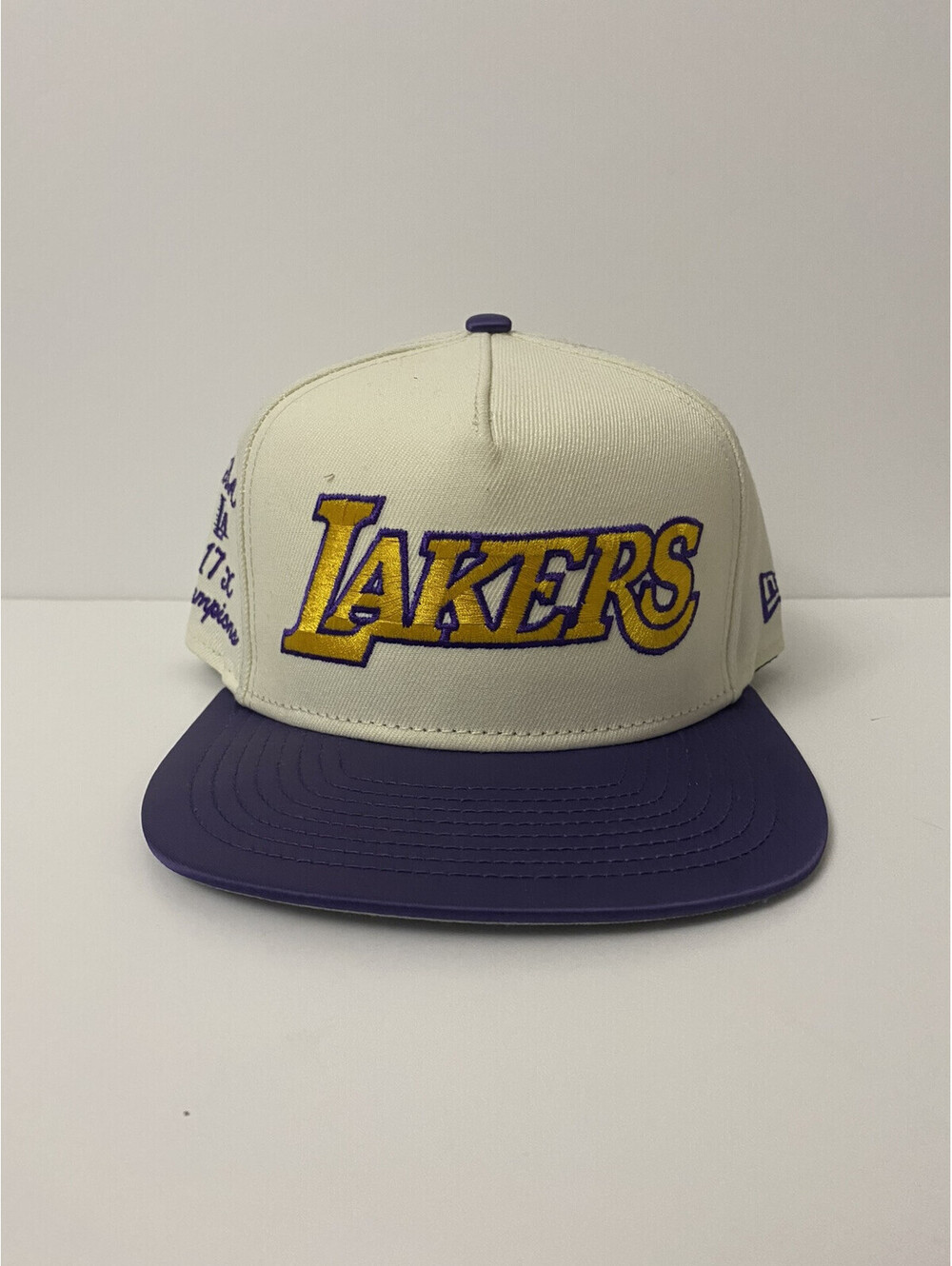 New Era 9Fifty NBA Los Angeles Lakers Basic Logo SnapBack 17x Champs Hat New